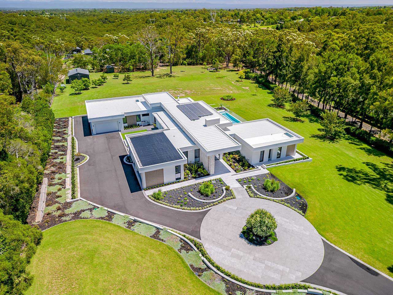 Landscaped estate driveway